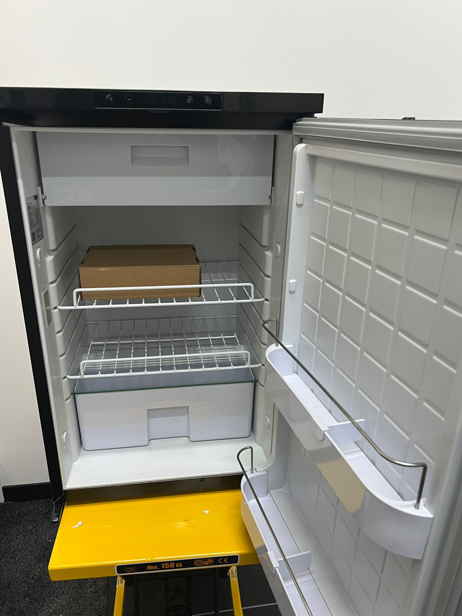 HyFridge 85 - second chance - Image 3